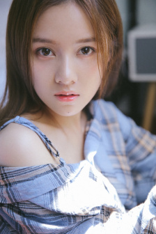 女人下面毛多又黑又厚